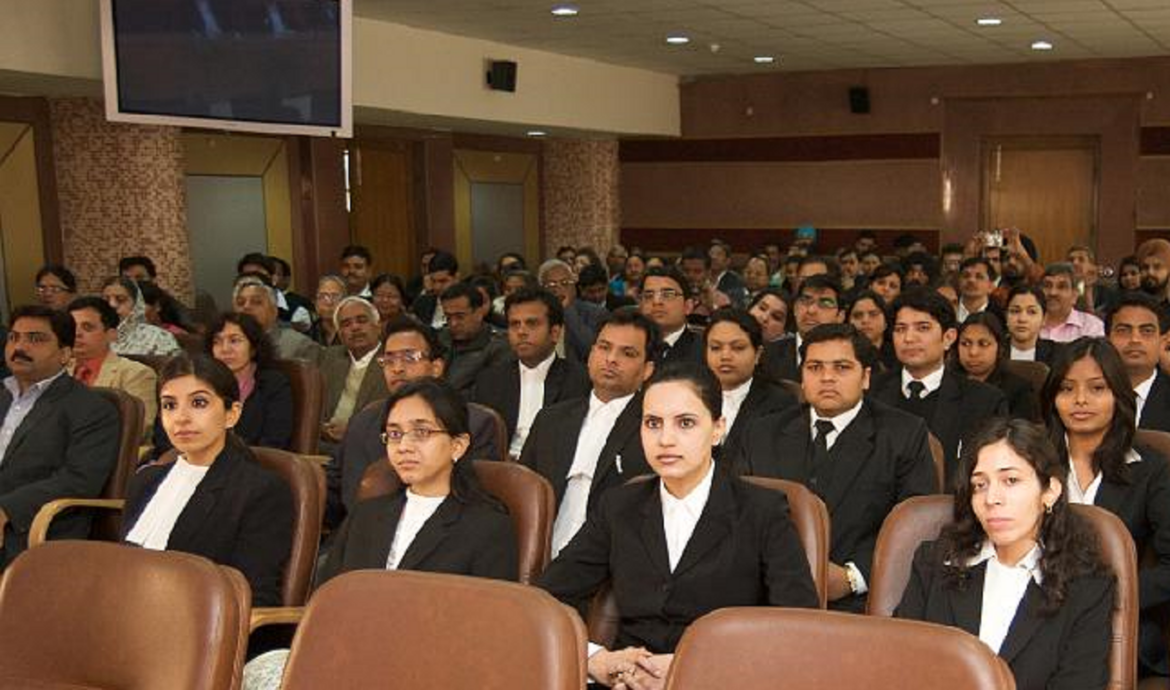 lawyer-women